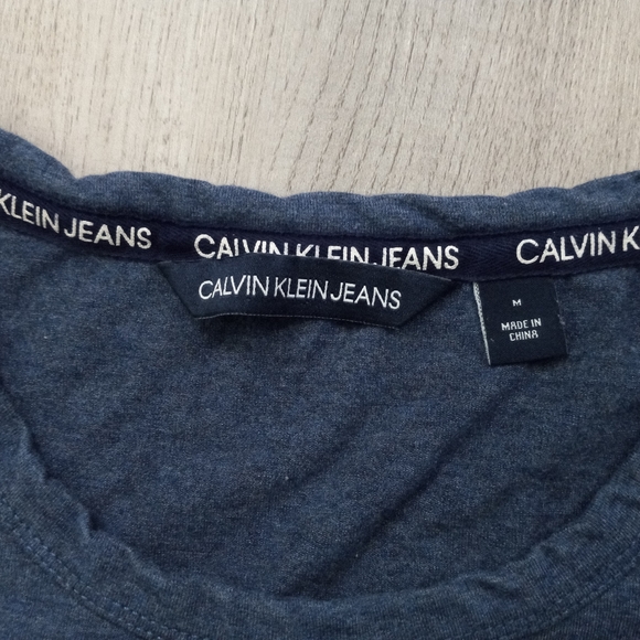 Calvin Klein Jeans T-shirt dress - Picture 9 of 9